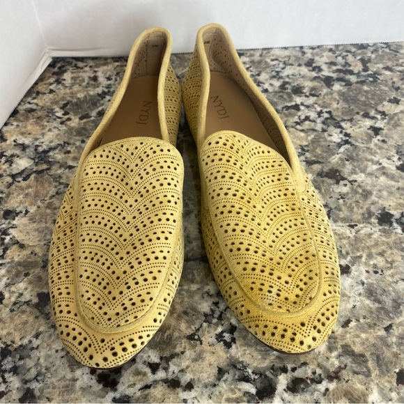 New Sample Shoe  NYDJ - Suede Perforated Loafers - Denver Honey Gold 6 - Picture 5 of 13